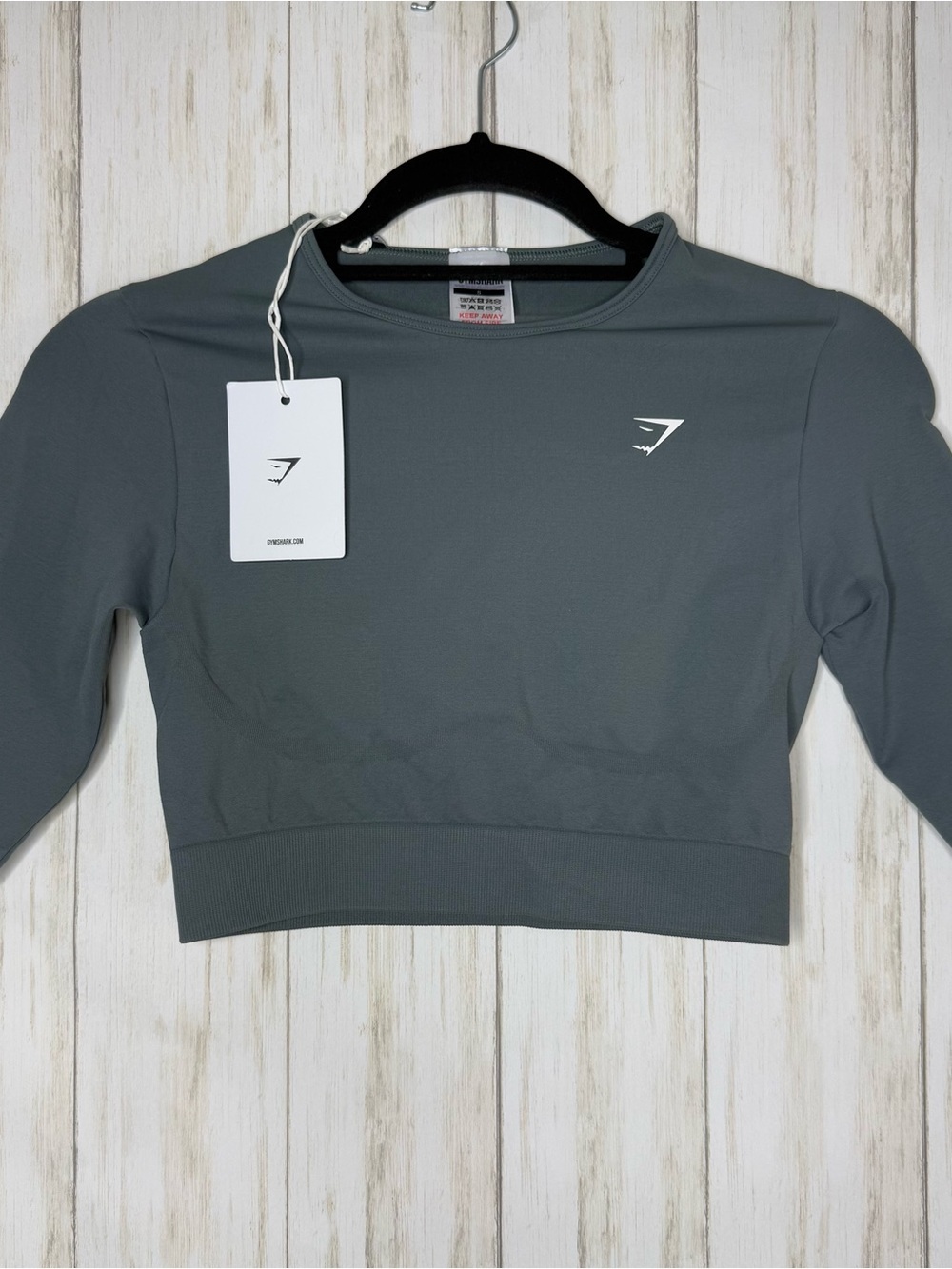 Gymshark NWT Seamless Gray S
Cropped Top Small